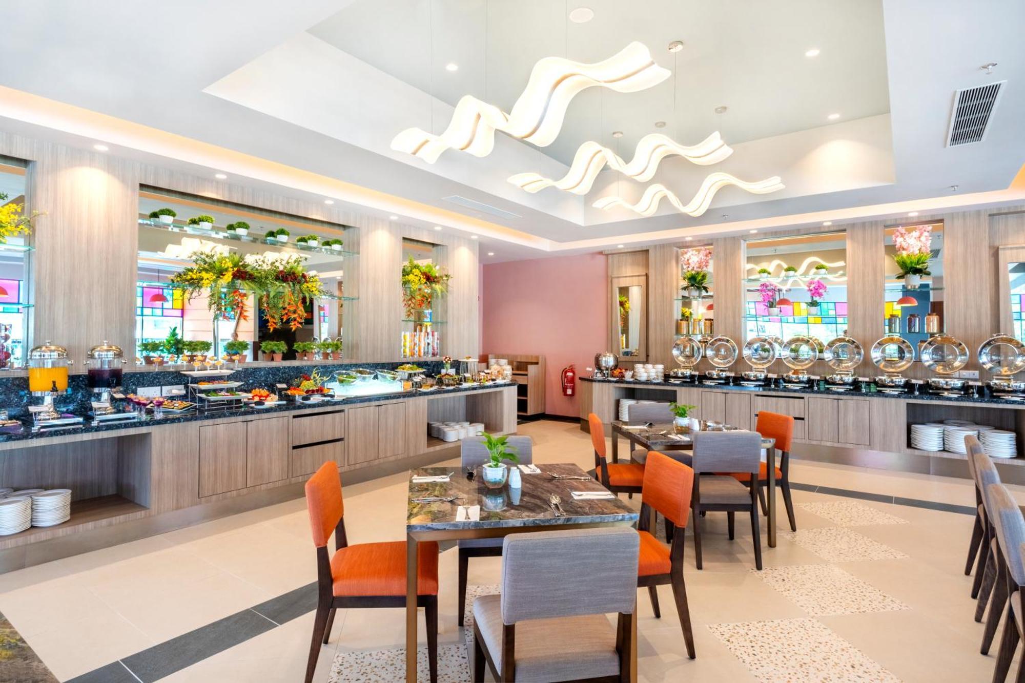 Arena Premier Hotel Σερεμπάν Εξωτερικό φωτογραφία